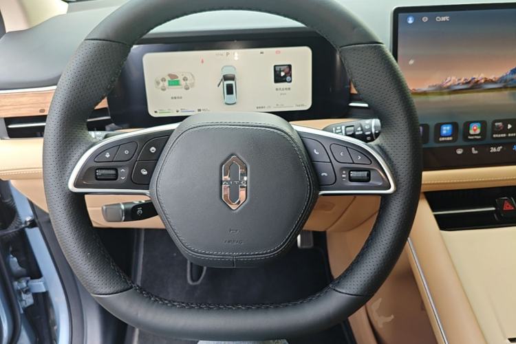 Used Hima AITO M7 2022 1.5T Four-Wheel Drive Luxury Edition Steering Wheel