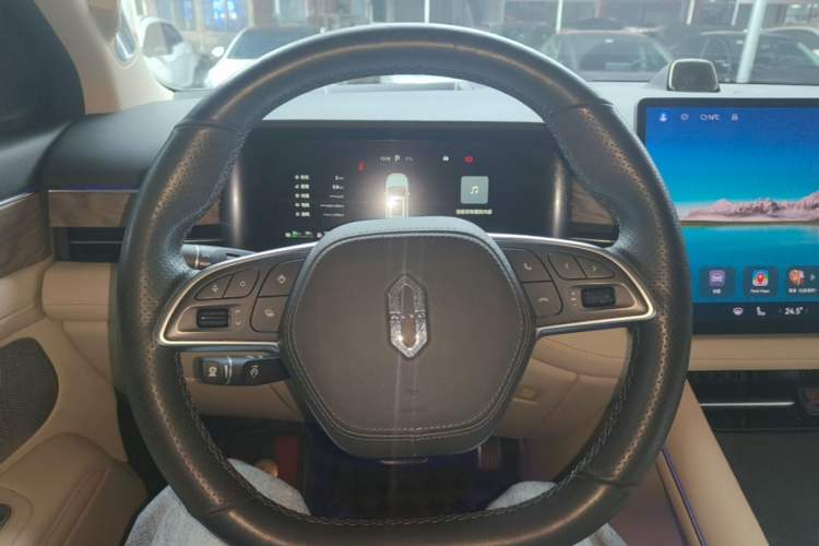 Used Hima AITO M7 2022 1.5T Four-Wheel Drive Luxury Edition Steering Wheel