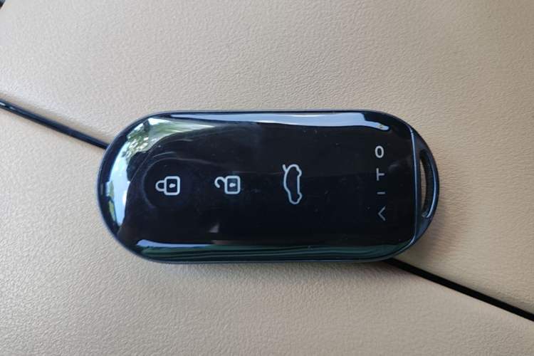 Used Hima AITO M7 2022 1.5T Four-Wheel Drive Luxury Edition Vehicle Key