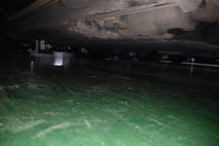 Used Hima AITO M7 2022 1.5T Rear-Drive Comfort Edition Chassis Front Right