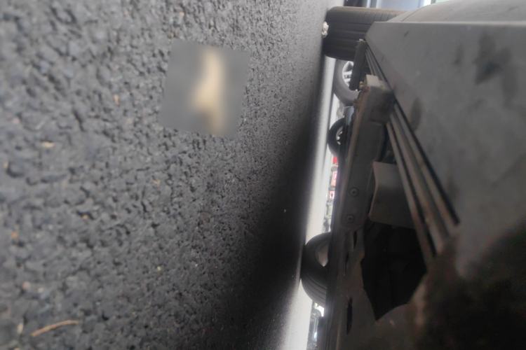 Used Hima AITO M7 2022 1.5T Rear-Drive Comfort Edition Chassis Front Right