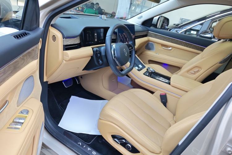 Used Hima AITO M7 2022 1.5T Rear-Drive Comfort Edition Driver Seat