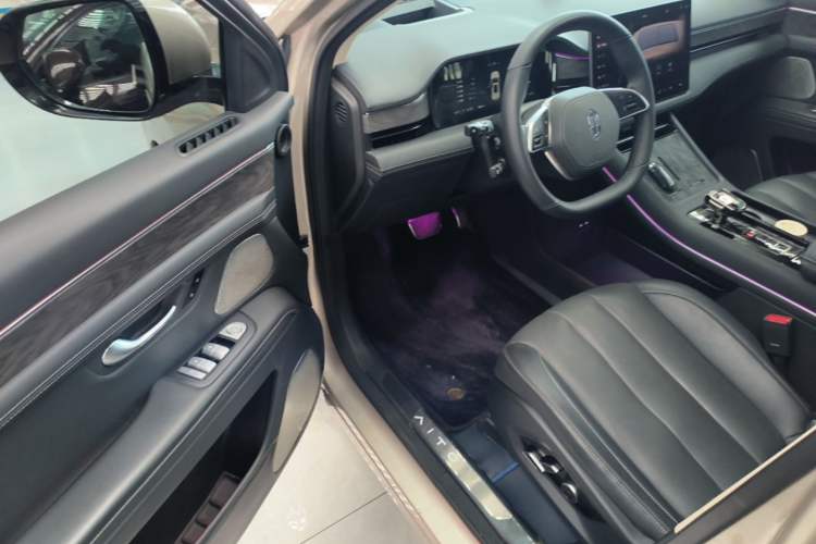 Used Hima AITO M7 2022 1.5T Four-Wheel Drive Luxury Edition Driver Seat