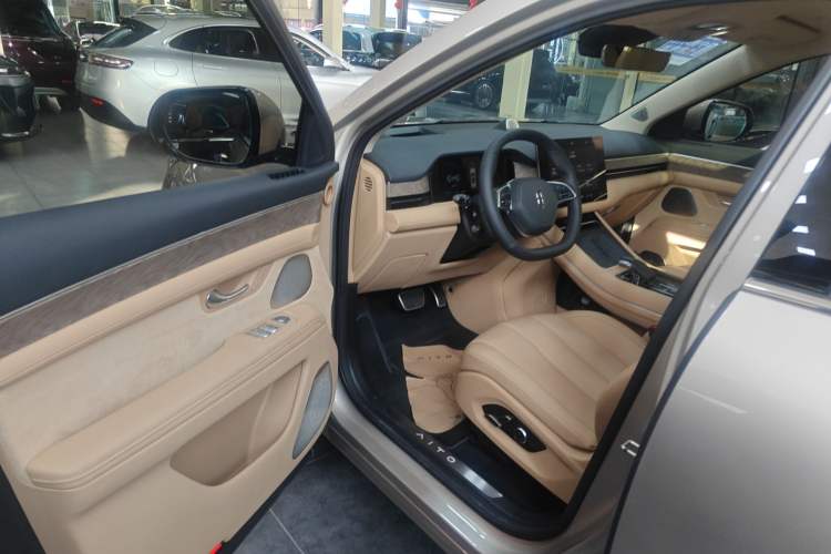 Used Hima AITO M7 2022 1.5T Rear-Drive Comfort Edition Driver Seat