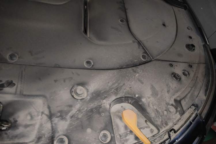 Used Hima AITO M7 2022 1.5T Rear-Drive Comfort Edition Engine Bay Left