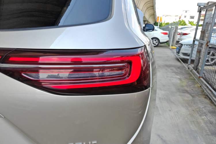 Used Hima AITO M7 2022 1.5T Rear-Drive Comfort Edition Exterior 3