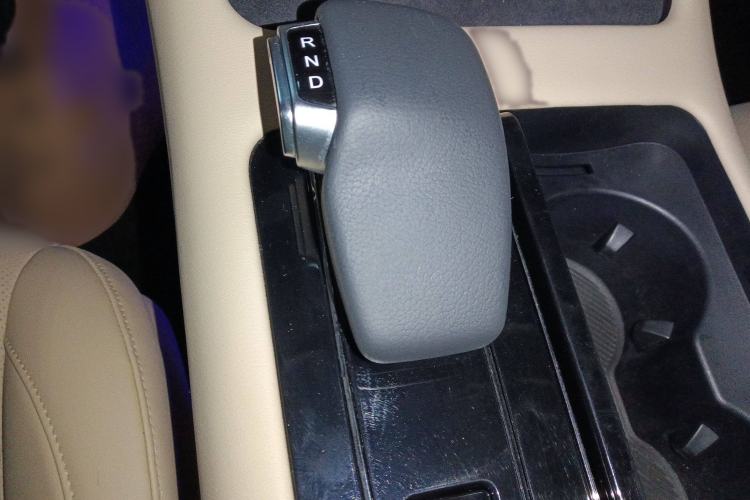 Used Hima AITO M7 2022 1.5T Rear-Drive Comfort Edition Gear Lever