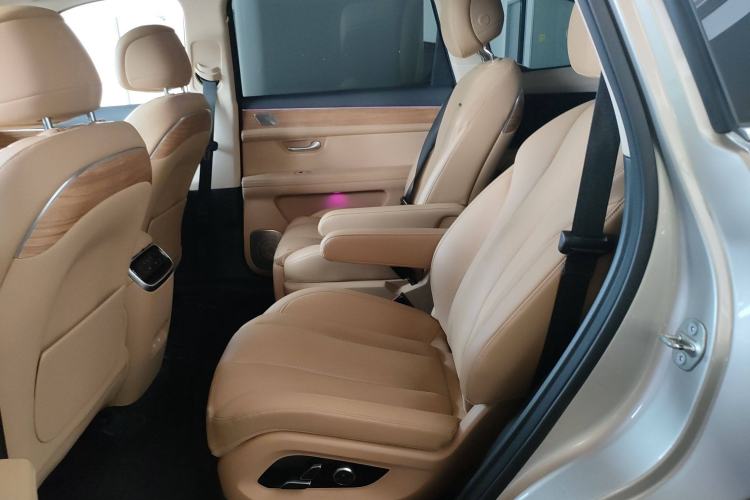 Used Hima AITO M7 2022 1.5T Rear-Drive Comfort Edition Interior 4