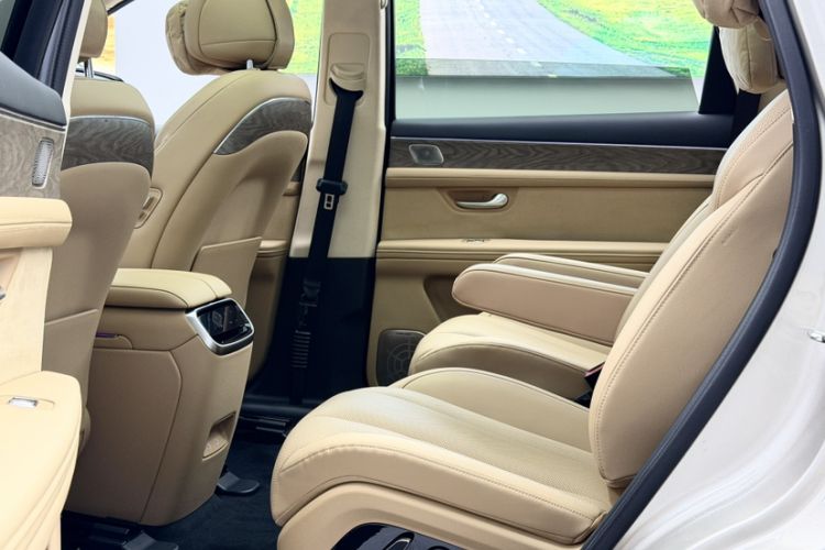 Used Hima AITO M7 2022 1.5T Rear-Drive Comfort Edition Interior 7