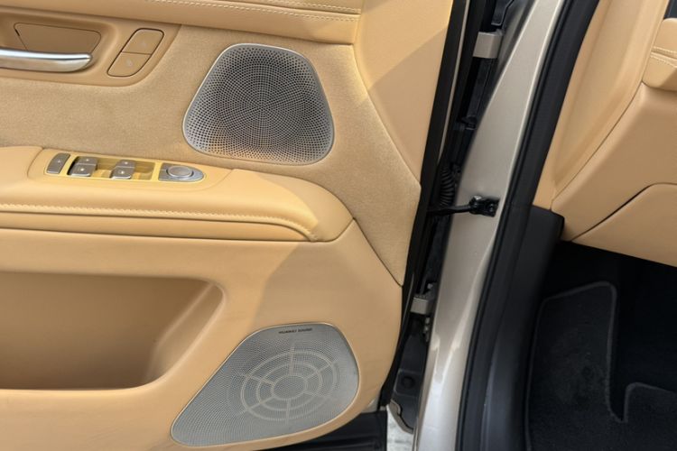 Used Hima AITO M7 2022 1.5T Rear-Drive Comfort Edition Interior 9