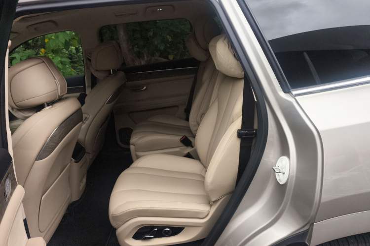 Used Hima AITO M7 2022 1.5T Rear-Drive Comfort Edition Left Rear Seat