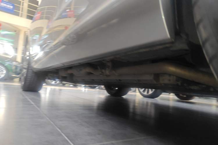 Used Hima AITO M7 2022 1.5T Rear-Drive Comfort Edition Left Side Sill