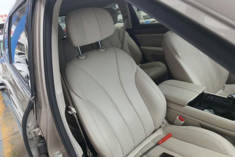 Used Hima AITO M7 2022 1.5T Rear-Drive Comfort Edition Right Front Seat