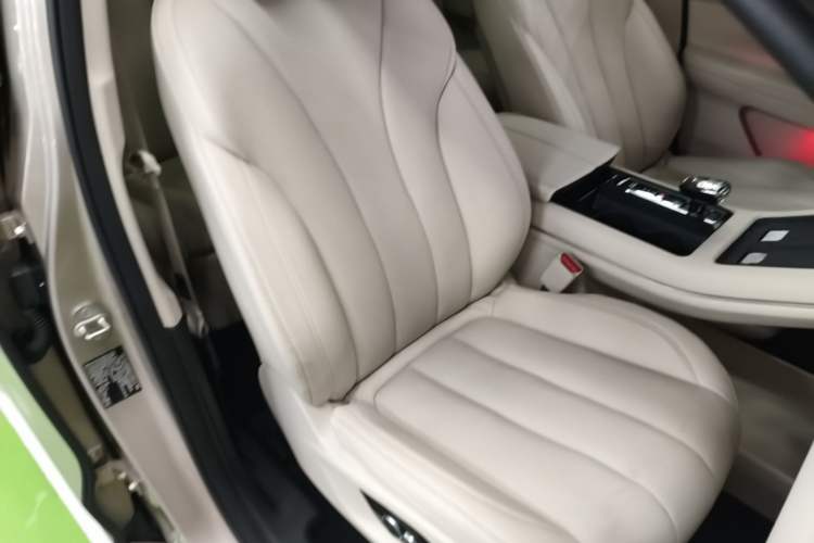 Used Hima AITO M7 2022 1.5T Rear-Drive Comfort Edition Right Front Seat