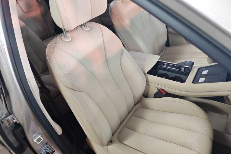 Used Hima AITO M7 2022 1.5T Rear-Drive Comfort Edition Right Front Seat