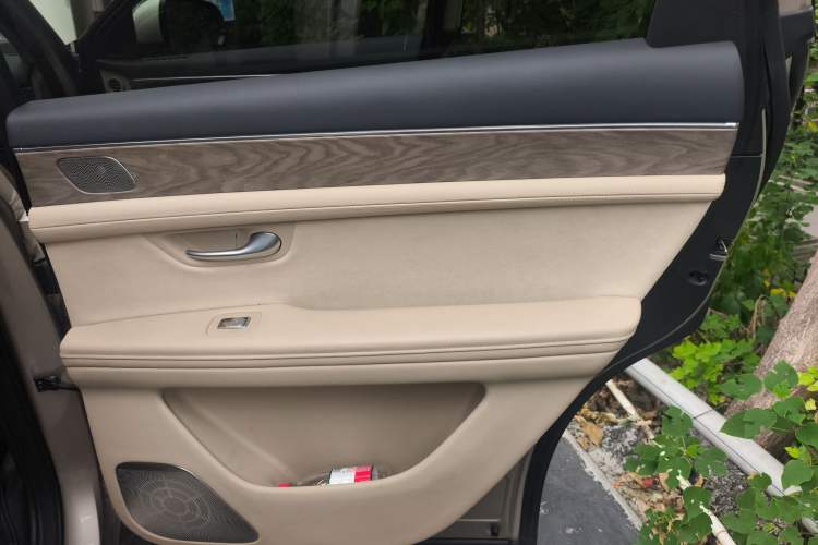 Used Hima AITO M7 2022 1.5T Rear-Drive Comfort Edition Right Rear Door Interior