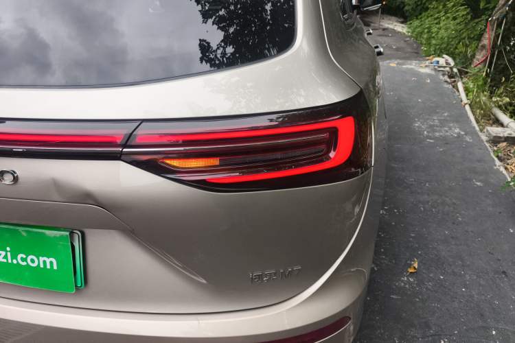 Used Hima AITO M7 2022 1.5T Rear-Drive Comfort Edition Right Rear Taillight