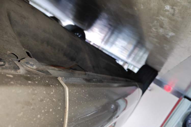 Used Hima AITO M7 2022 1.5T Rear-Drive Comfort Edition Right Side Sill