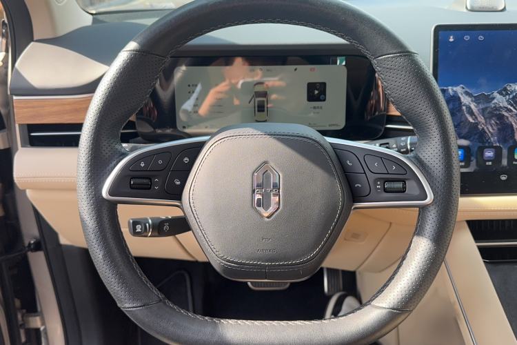 Used Hima AITO M7 2022 1.5T Four-Wheel Drive Luxury Edition Steering Wheel