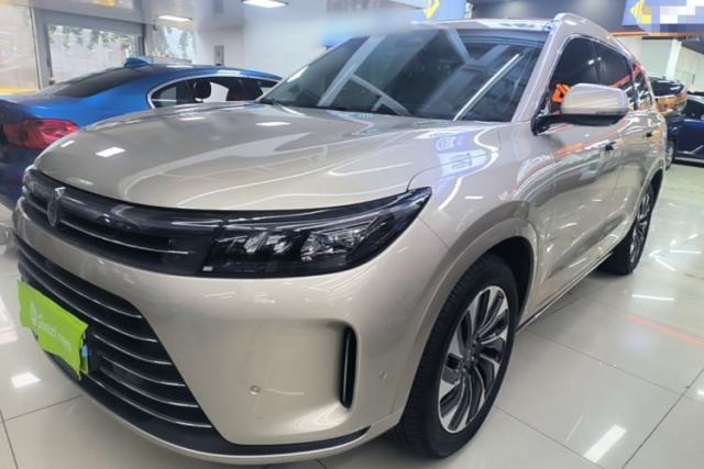 Ojetý Hima AITO M7 2022 1.5T Rear-Drive Comfort Edition