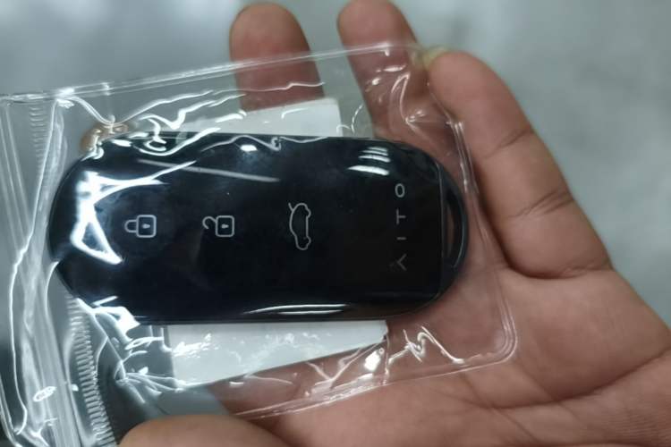 Used Hima AITO M7 2022 1.5T Rear-Drive Comfort Edition Vehicle Key
