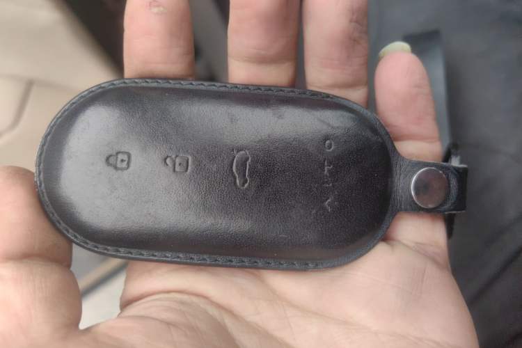 Used Hima AITO M7 2022 1.5T Rear-Drive Comfort Edition Vehicle Key