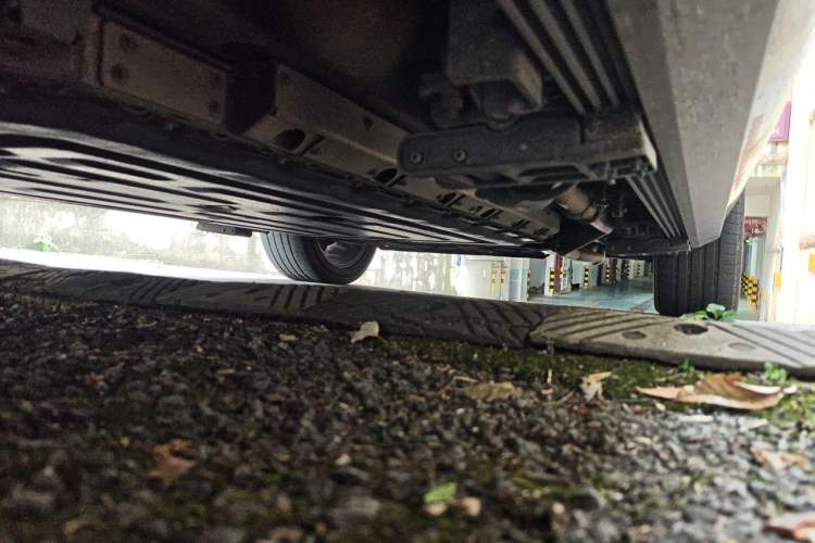 Used Hima AITO M7 2022 1.5T Rear-Drive Comfort Edition Chassis Front Left