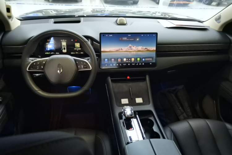 Used Hima AITO M7 2022 1.5T Four-Wheel Drive Luxury Edition Center Console
