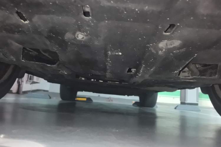 Used Hima AITO M7 2022 1.5T Four-Wheel Drive Flagship Edition Chassis Front