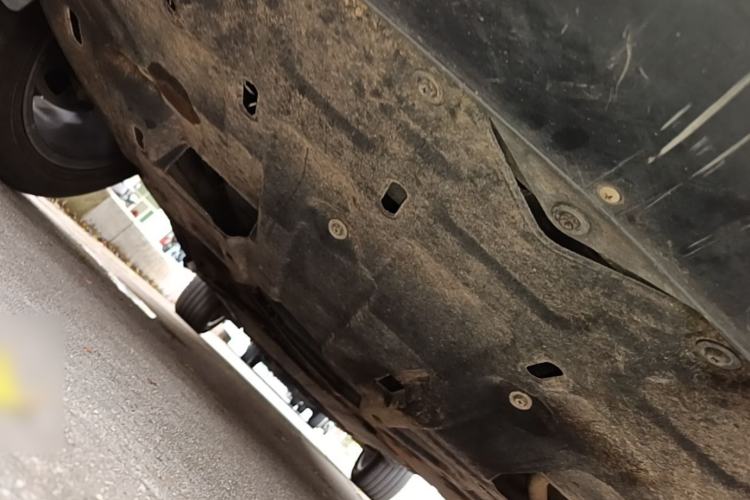 Used Hima AITO M7 2022 1.5T Four-Wheel Drive Luxury Edition Chassis Front