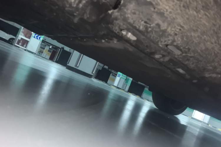 Used Hima AITO M7 2022 1.5T Four-Wheel Drive Flagship Edition Chassis Rear Right