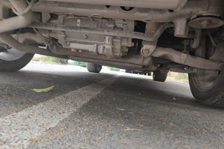 Used Hima AITO M7 2022 1.5T Four-Wheel Drive Luxury Edition Chassis Rear