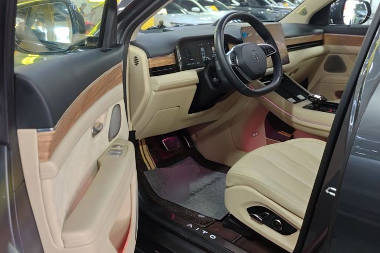 Used Hima AITO M7 2022 1.5T Four-Wheel Drive Luxury Edition Driver Seat