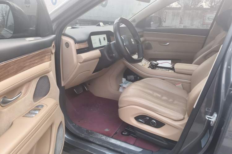 Used Hima AITO M7 2022 1.5T Four-Wheel Drive Luxury Edition Driver Seat