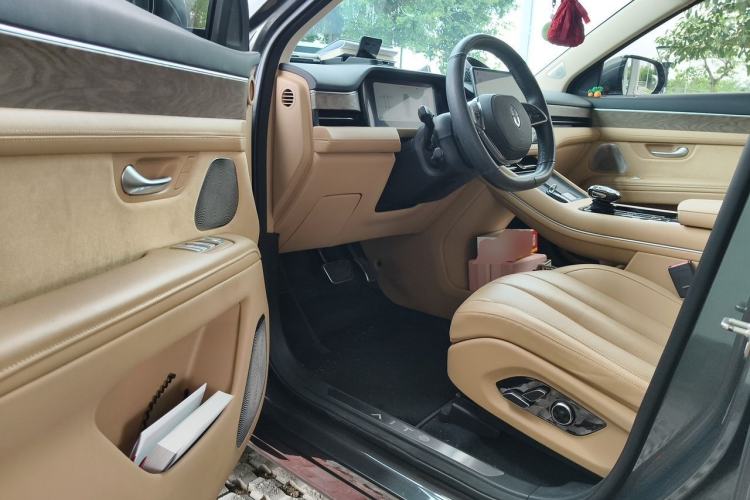 Used Hima AITO M7 2022 1.5T Four-Wheel Drive Luxury Edition Driver Seat