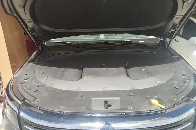Used Hima AITO M7 2022 1.5T Four-Wheel Drive Luxury Edition Engine Bay