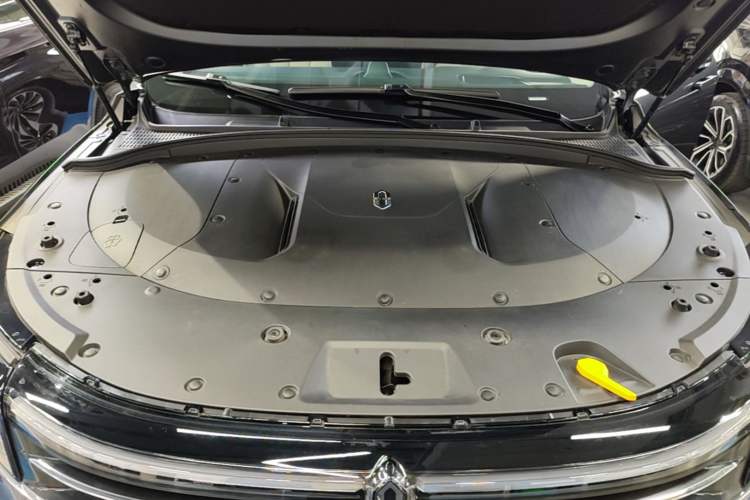 Used Hima AITO M7 2022 1.5T Rear-Drive Comfort Edition Engine Bay