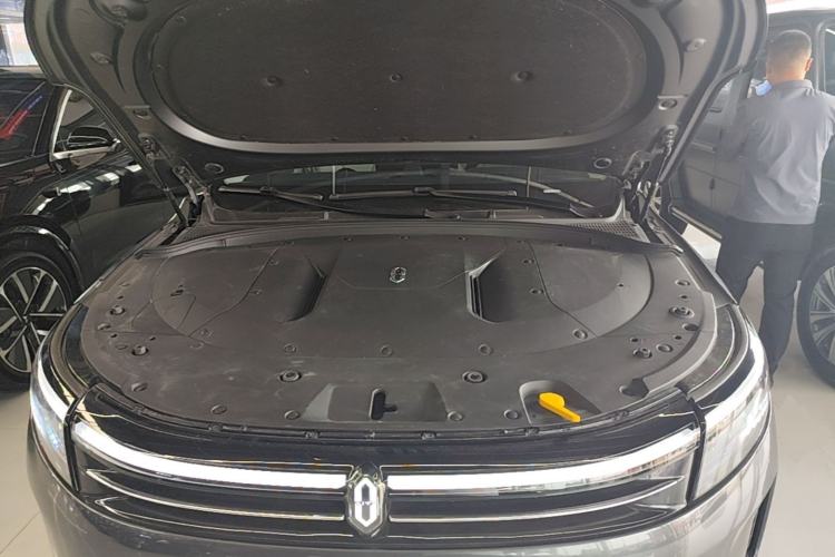 Used Hima AITO M7 2022 1.5T Four-Wheel Drive Luxury Edition Engine Bay