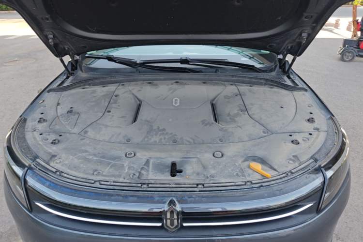 Used Hima AITO M7 2022 1.5T Four-Wheel Drive Luxury Edition Engine Bay