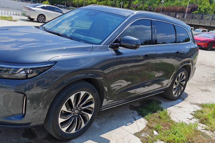 Used Hima AITO M7 2022 1.5T Rear-Drive Comfort Edition Exterior 3