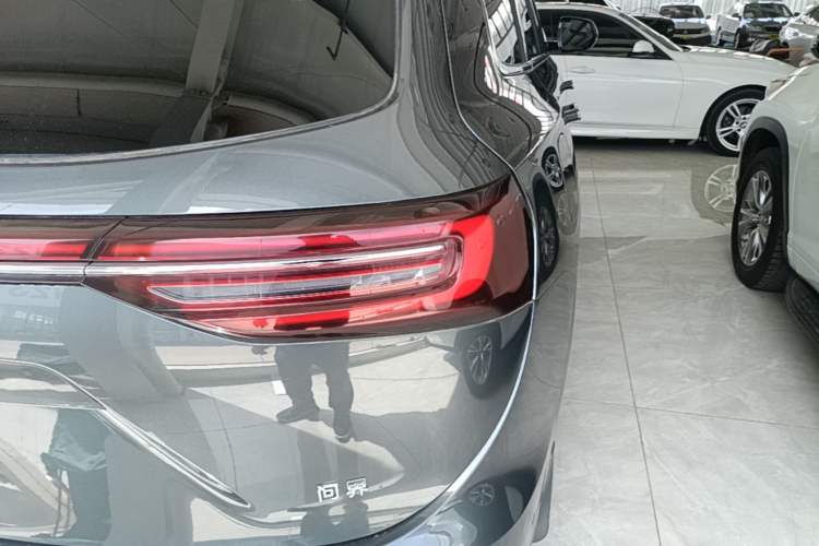 Used Hima AITO M7 2022 1.5T Rear-Drive Comfort Edition Exterior 3