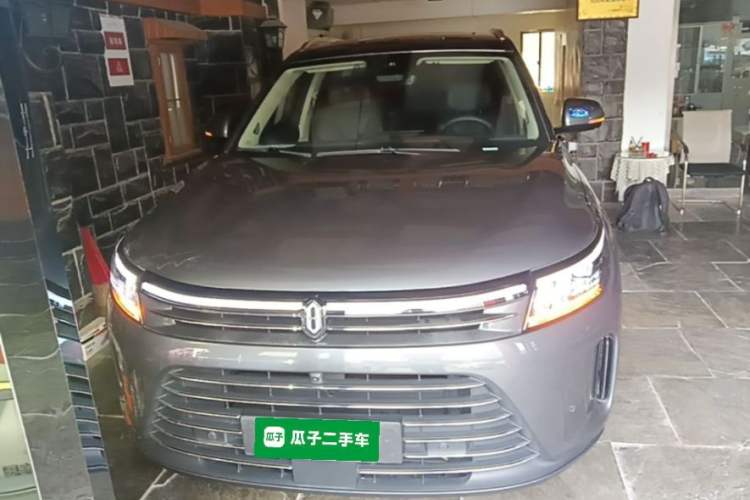 Used Hima AITO M7 2022 1.5T Four-Wheel Drive Luxury Edition Front