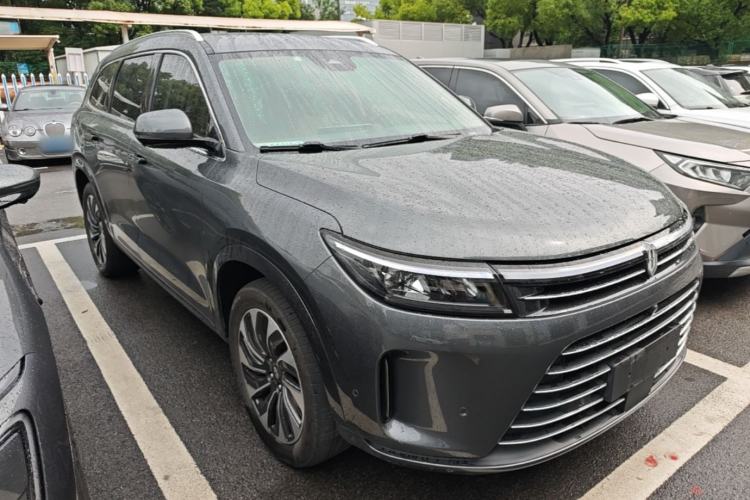 Used Hima AITO M7 2022 1.5T Four-Wheel Drive Luxury Edition Front Right 45 Deg