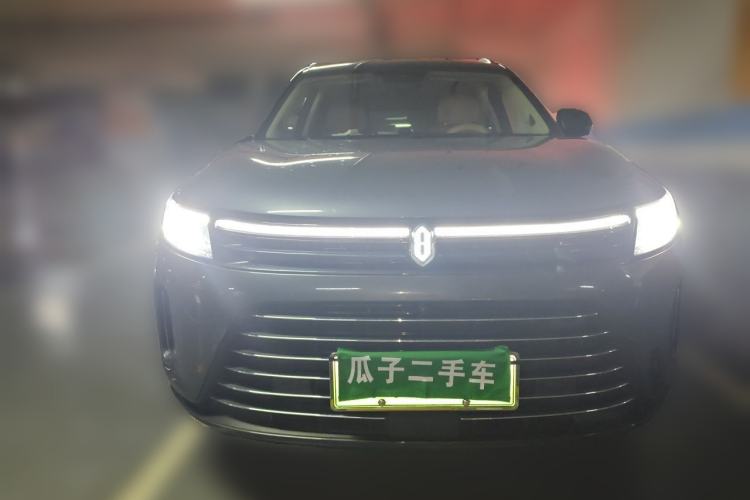 Used Hima AITO M7 2022 1.5T Four-Wheel Drive Luxury Edition Front