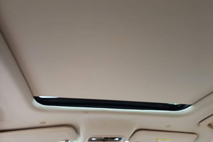 Used Hima AITO M7 2022 1.5T Four-Wheel Drive Luxury Edition Headliner