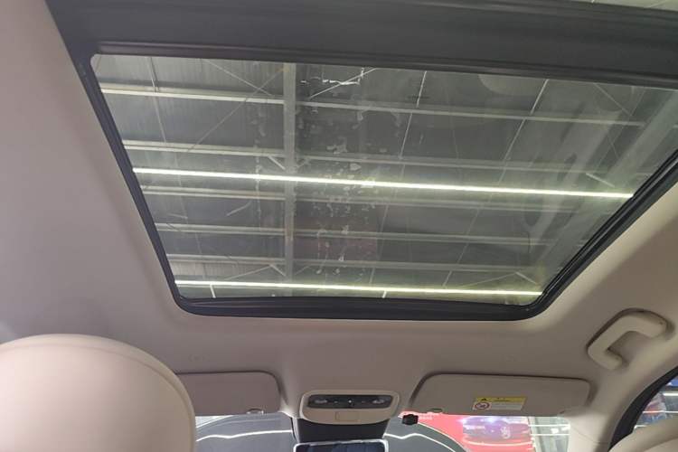 Used Hima AITO M7 2022 1.5T Four-Wheel Drive Luxury Edition Headliner