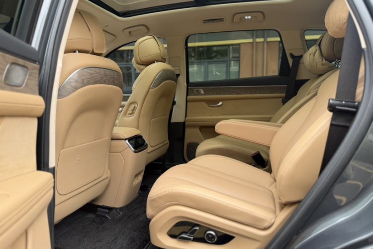 Used Hima AITO M7 2022 1.5T Rear-Drive Comfort Edition Interior 2