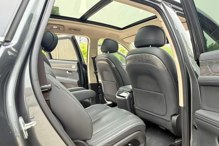 Used Hima AITO M7 2022 1.5T Four-Wheel Drive Luxury Edition Interior 4