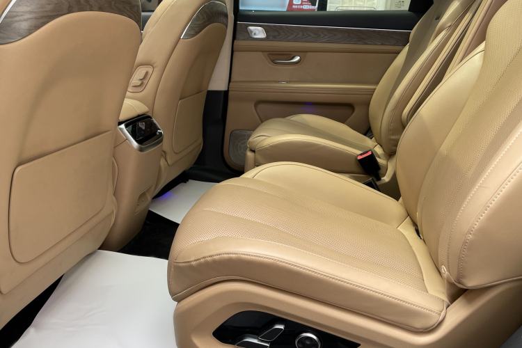Used Hima AITO M7 2022 1.5T Rear-Drive Comfort Edition Interior 5