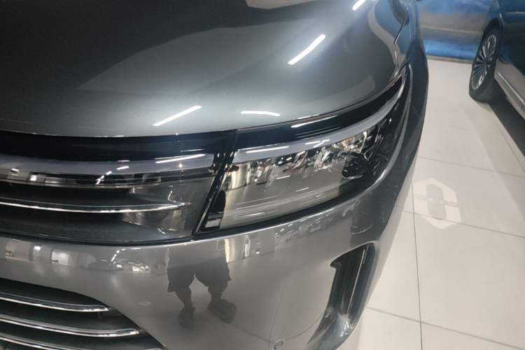 Used Hima AITO M7 2022 1.5T Four-Wheel Drive Luxury Edition Left Front Headlight